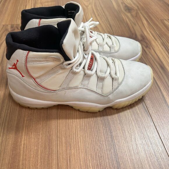 Air Jordan 11 Retro Sz 11 White Red High OG Basketball Shoes Mens Used main image 6